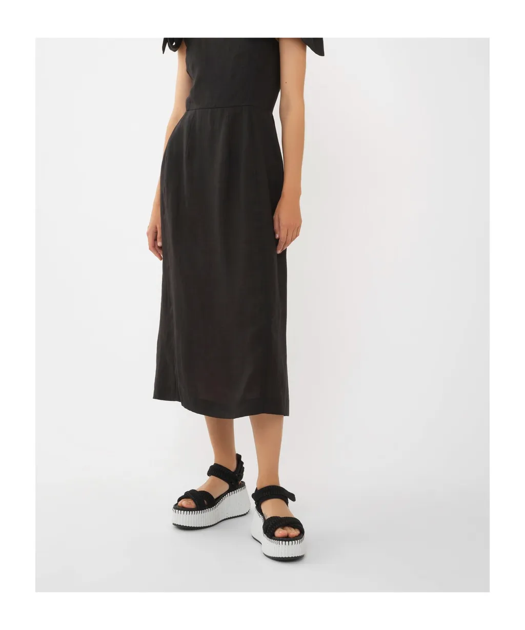 Nama Platform Sandals