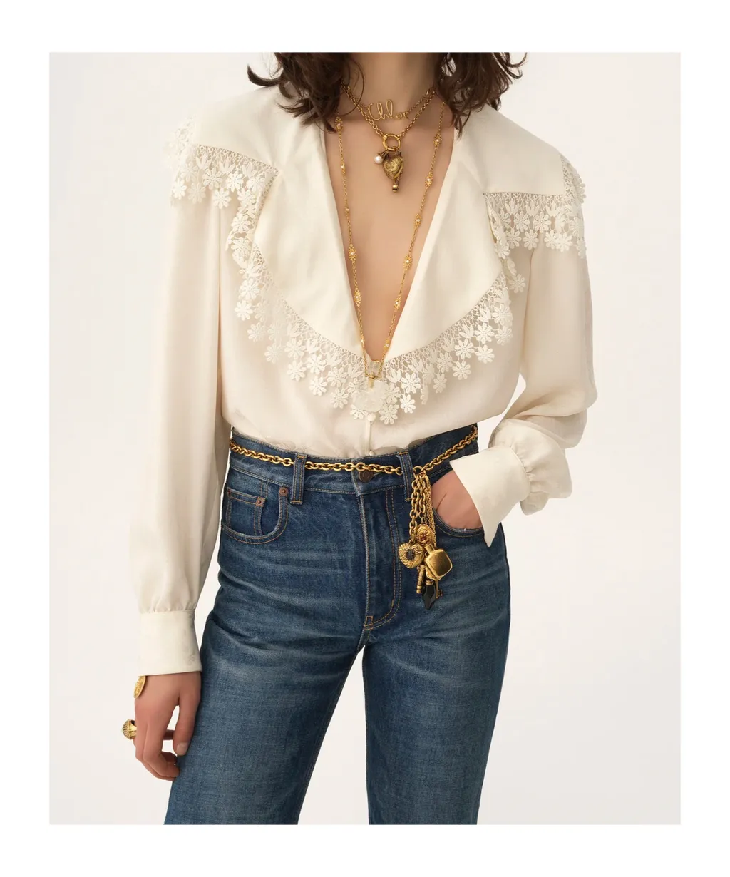 Maxi-Collar Lace Blouse