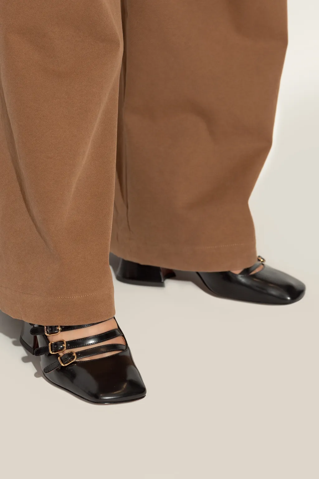 Janis Pumps