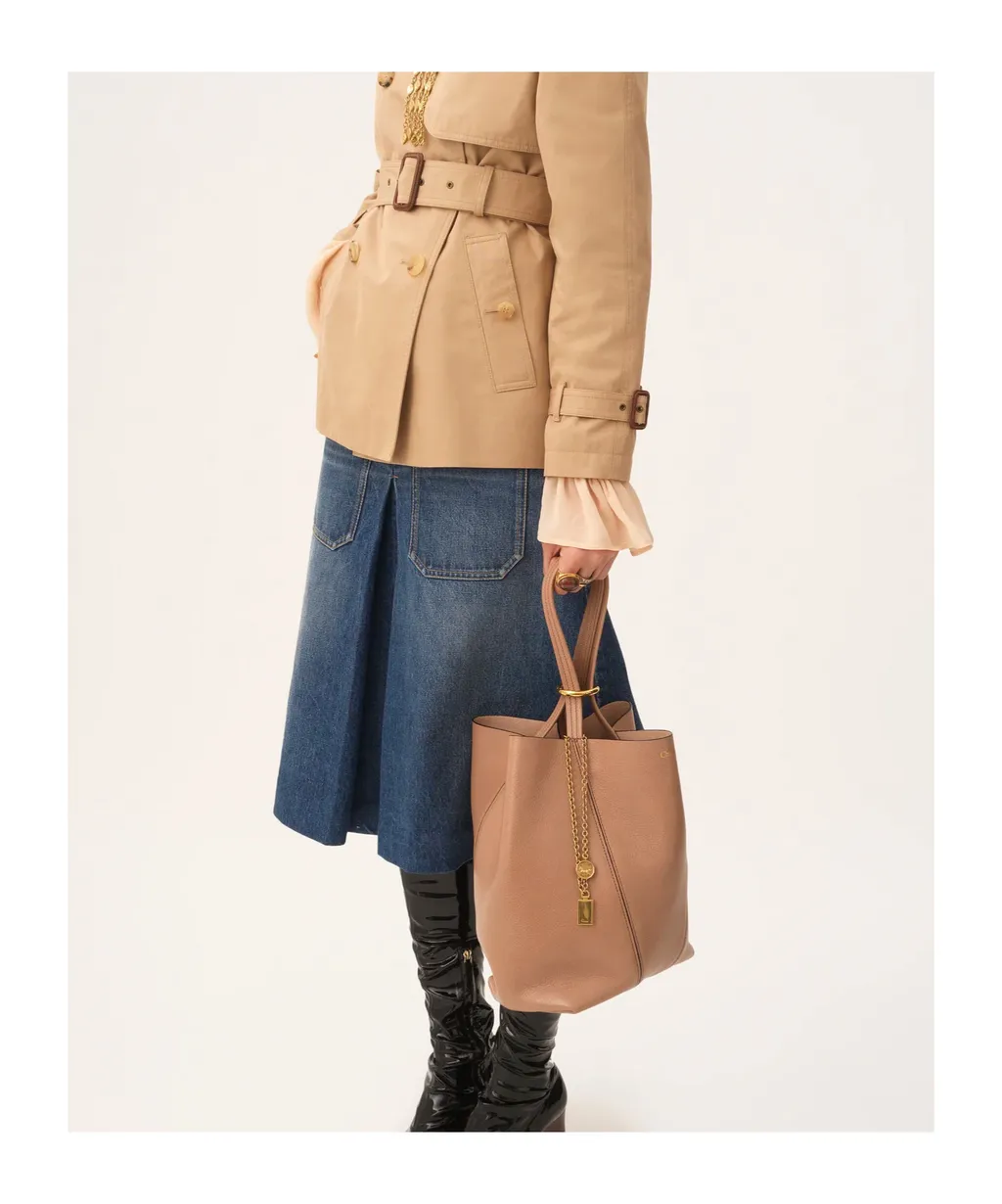 Medium Spin Leather Chain-Detail Tote Bag