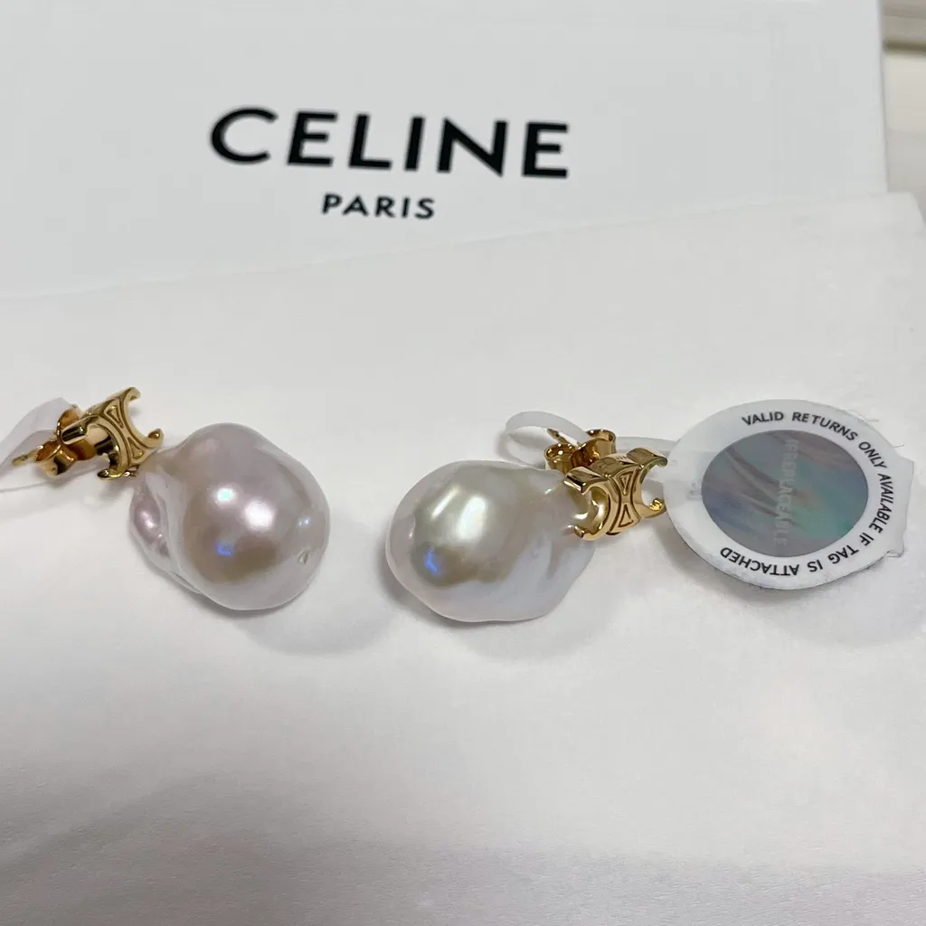 Baroque Triomphe Earrings