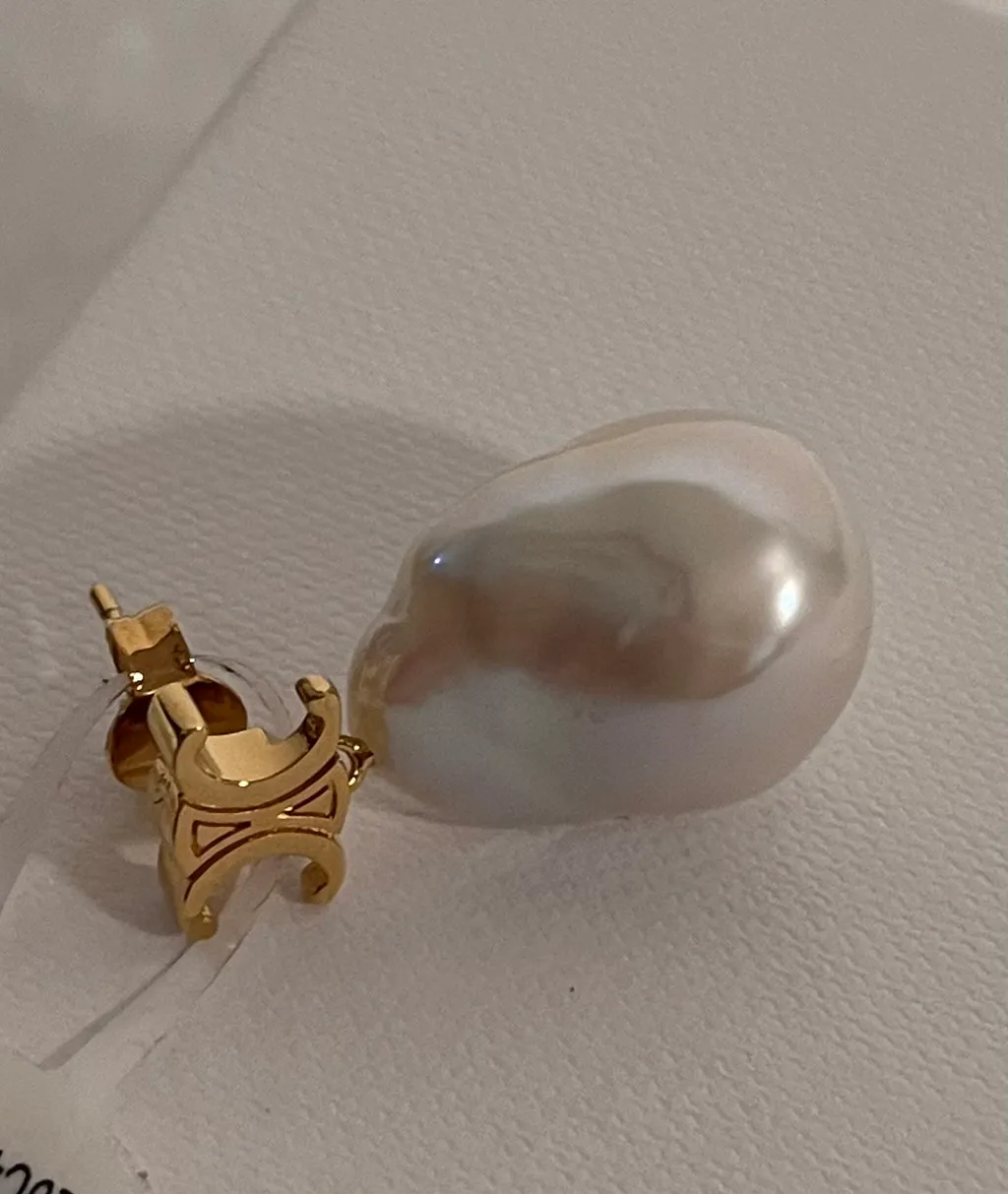 Baroque Triomphe Earrings