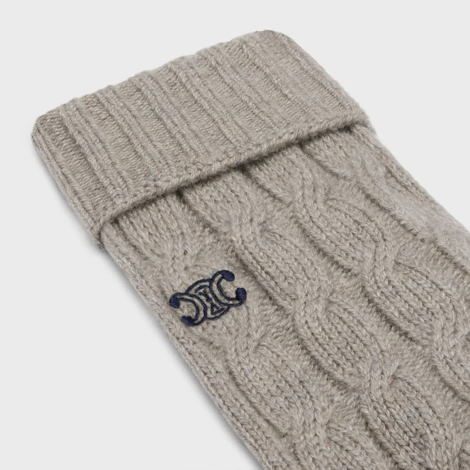 Triomphe Cable-Knit Gloves In Cashmere