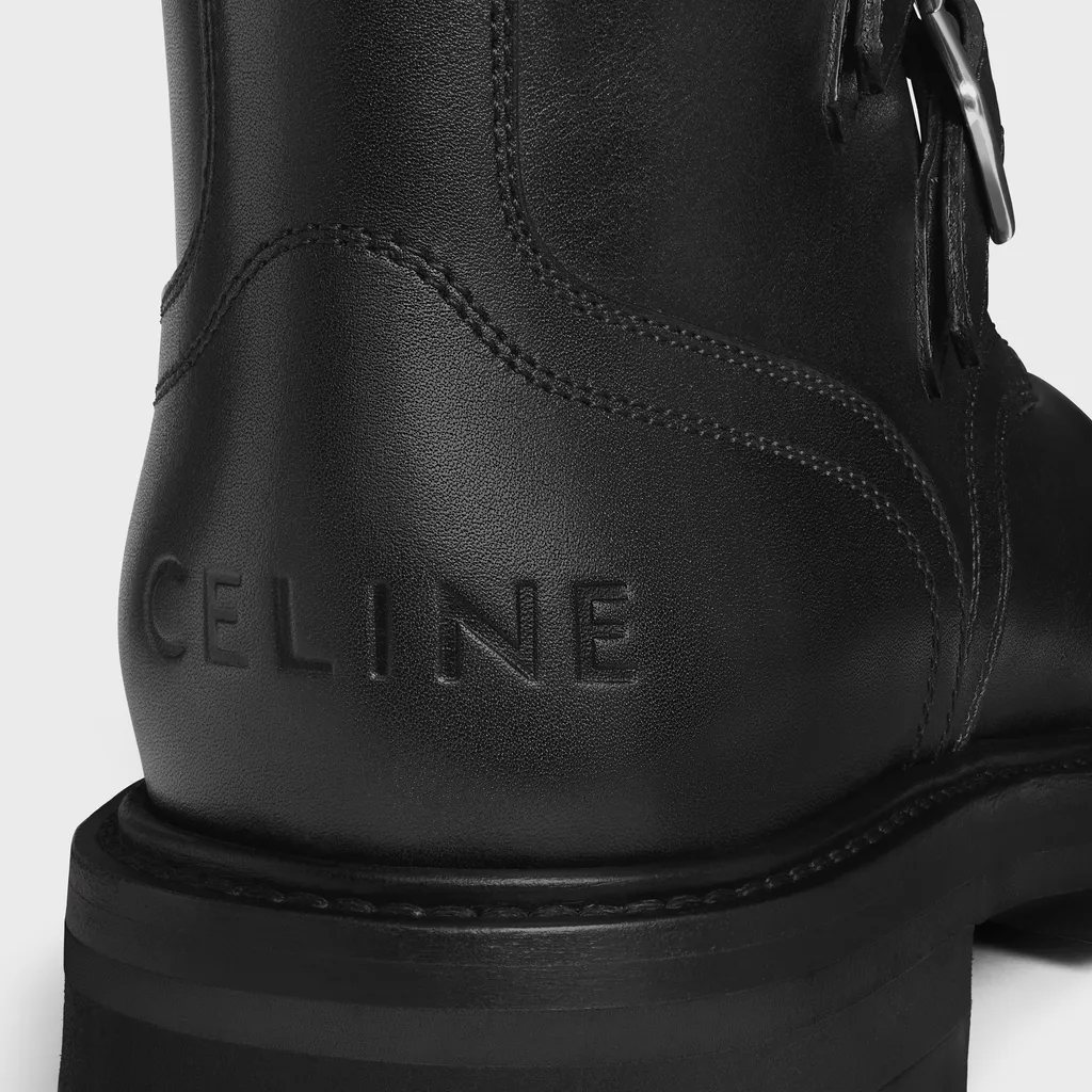 Maggie Buckle Zipped Boot In Shiny Bull