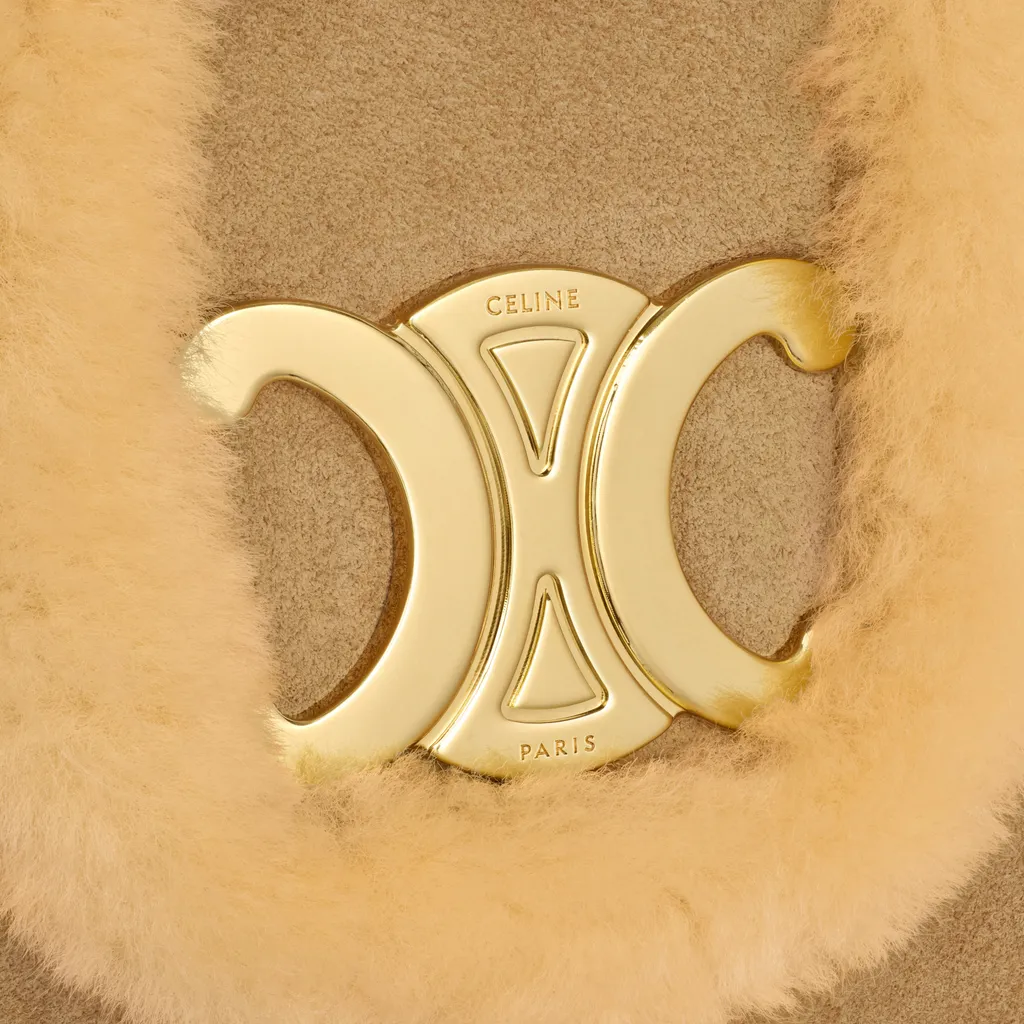 Large Celine Victoire Bag In Suede Calfskin And Shearling