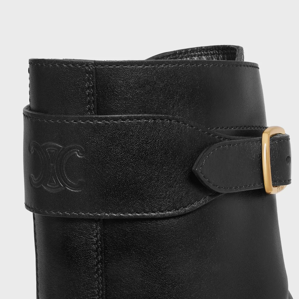 Round-Head Short Boots