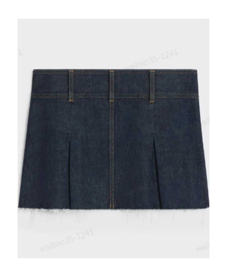 Mini Skirt In Rinsed Wash Denim