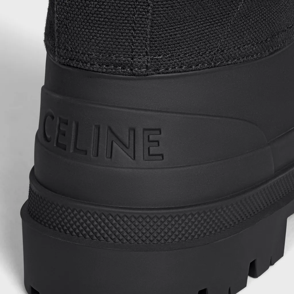 Riley Lace-Up Boot In Canvas