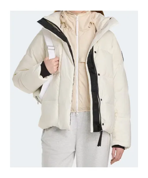 Hooded Puffer Jacket