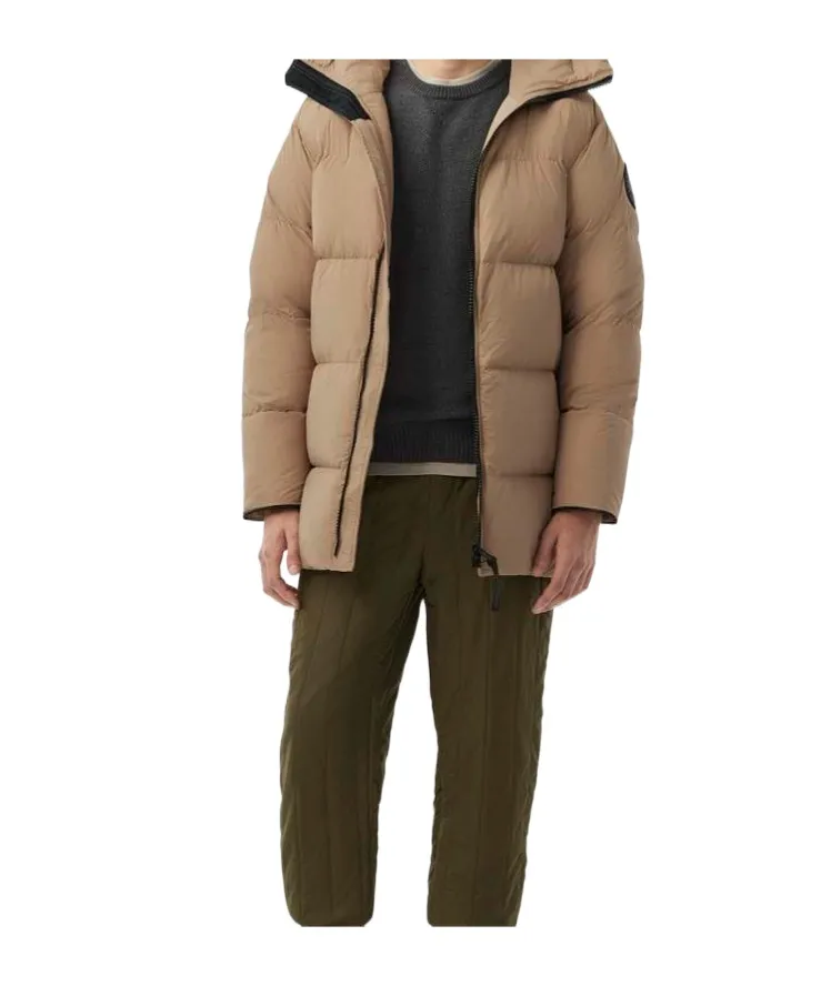 Long-Sleeved Down Jacket