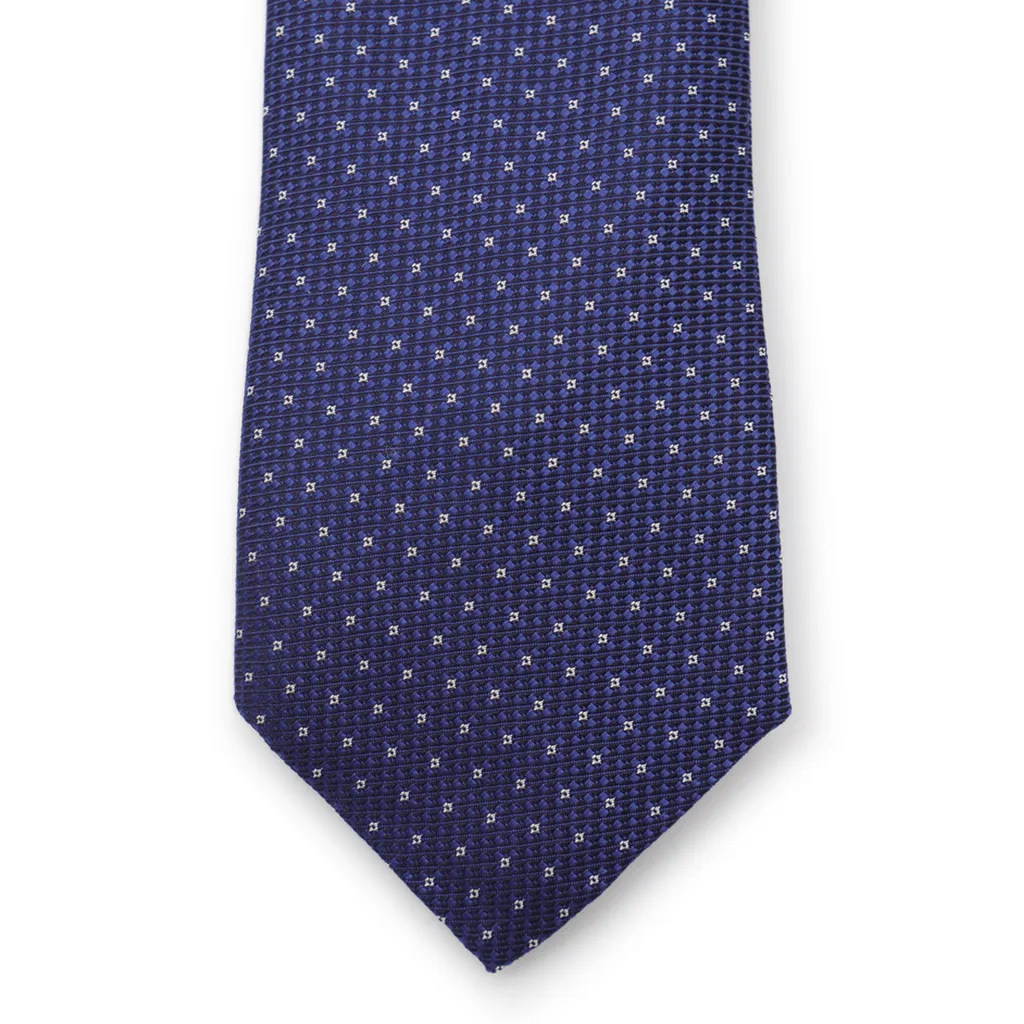 Pointed Tie