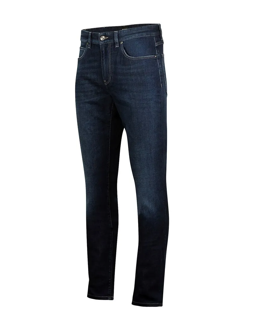 Straight Jeans