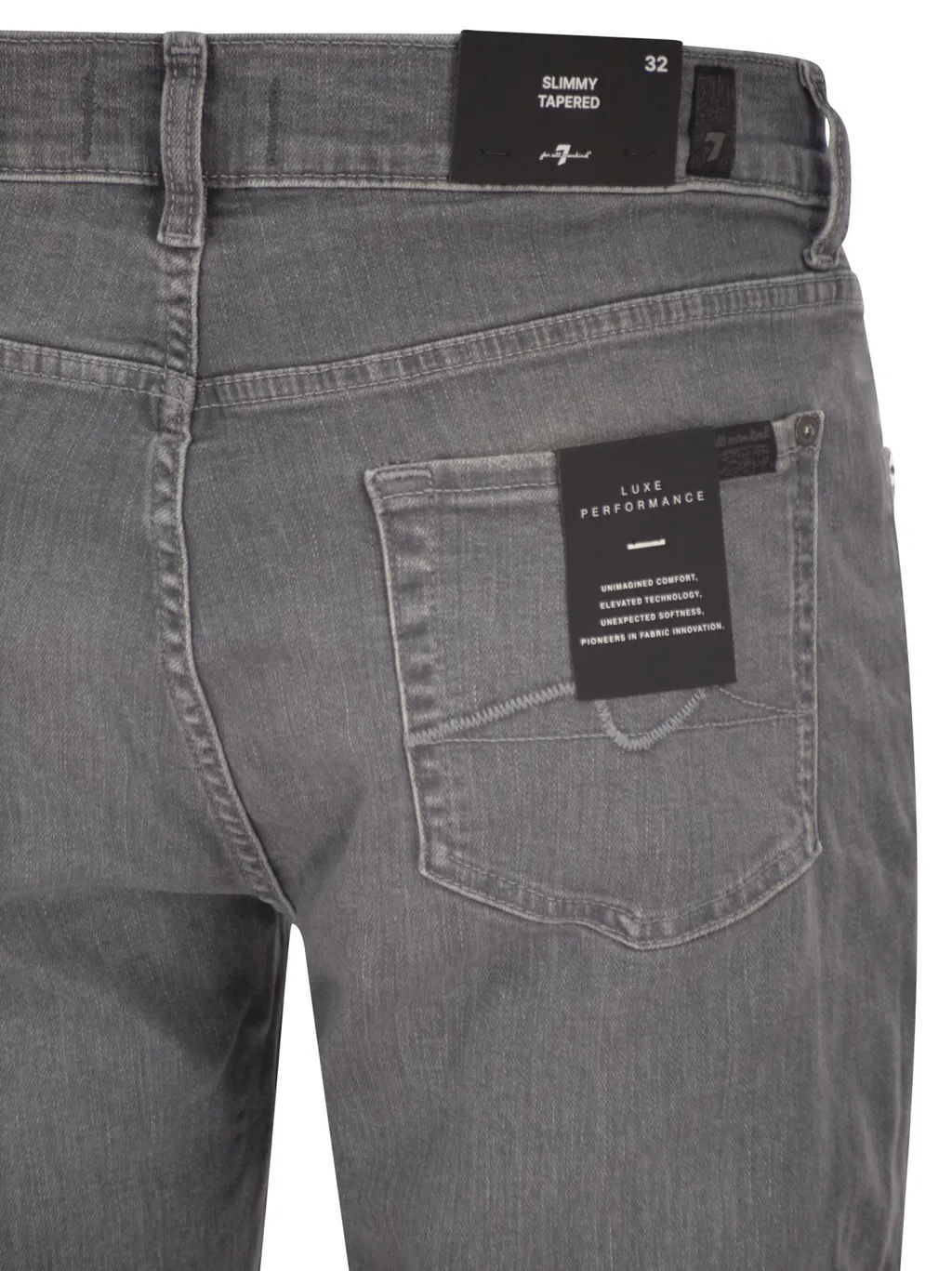 Slimmy Tapered Jeans