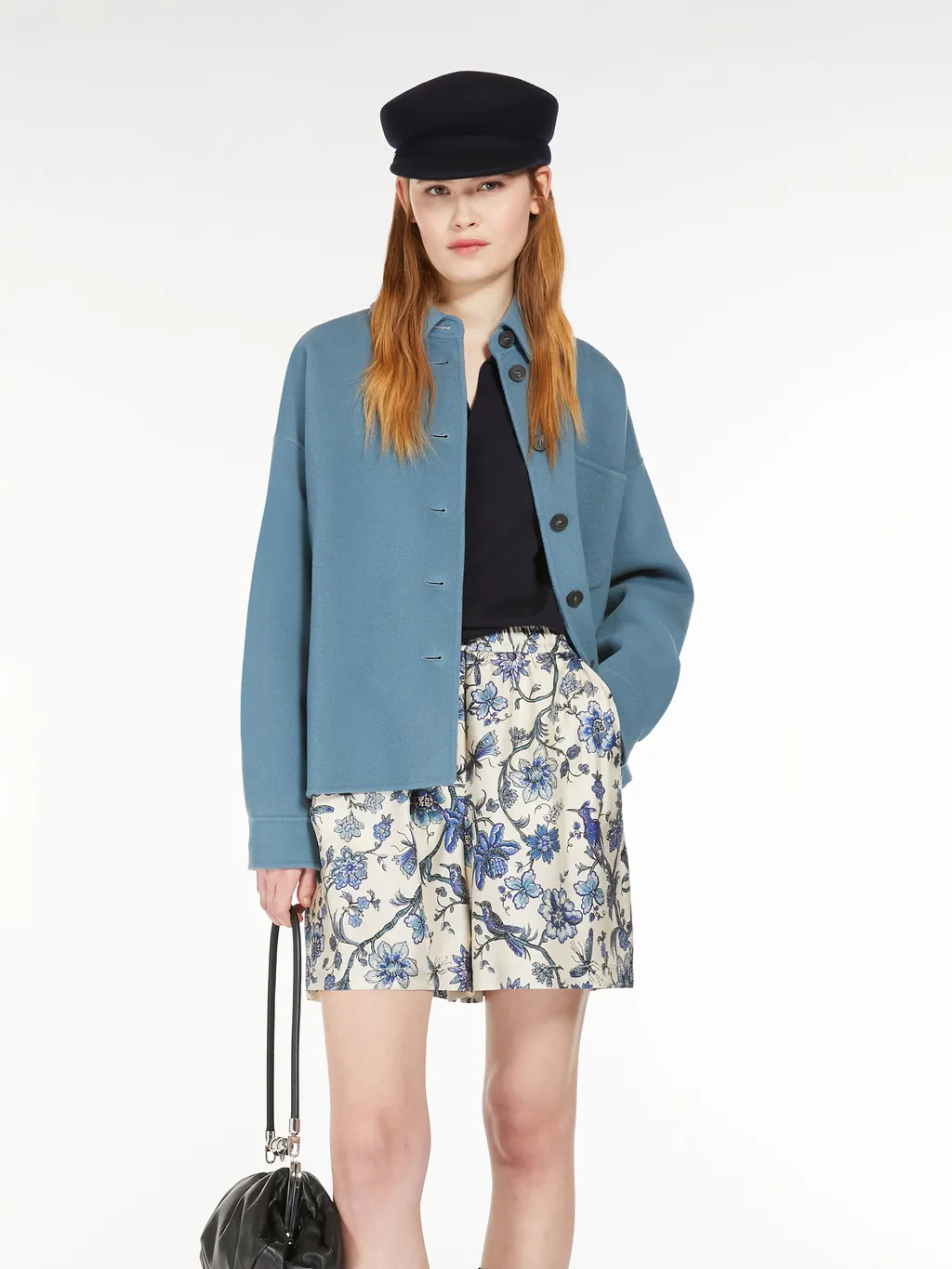 Buttoned Long-Sleeved Jacket