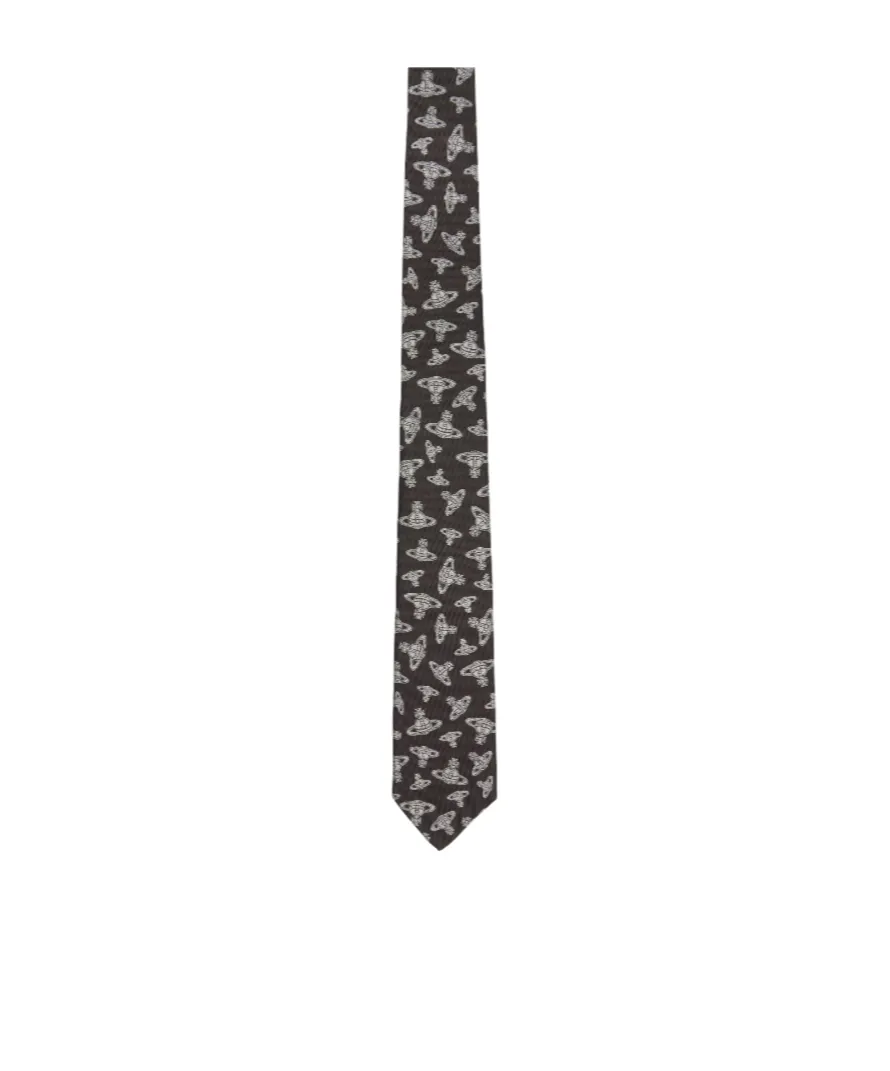 Pointed Tie