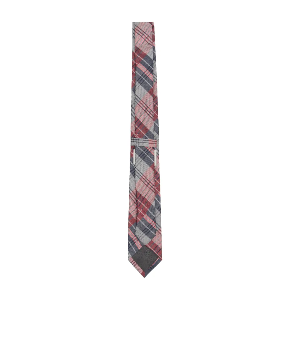 Pointed Tie