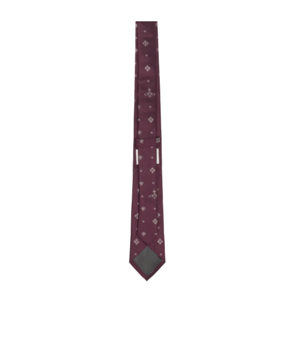 Pointed Tie