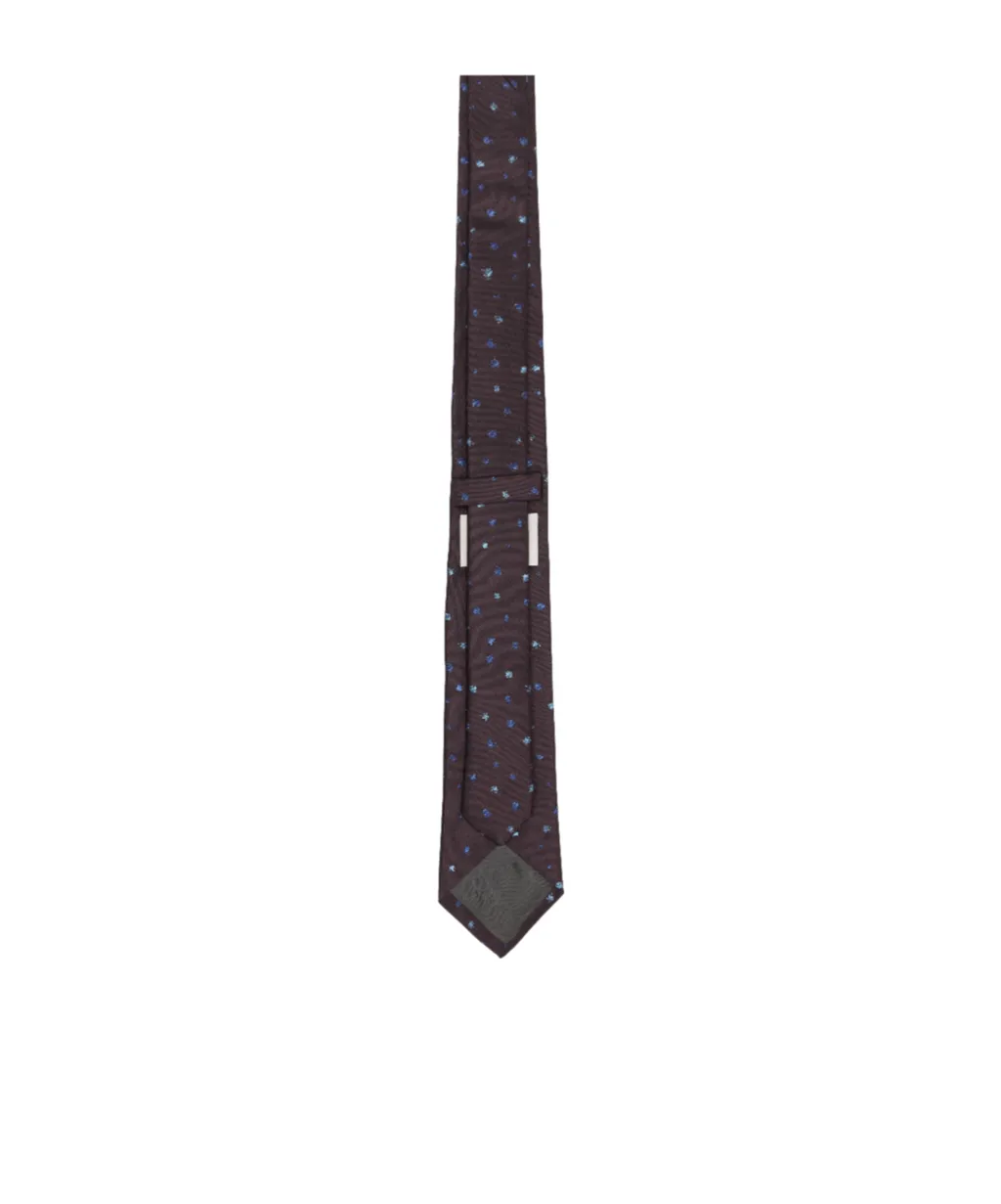 Pointed Tie