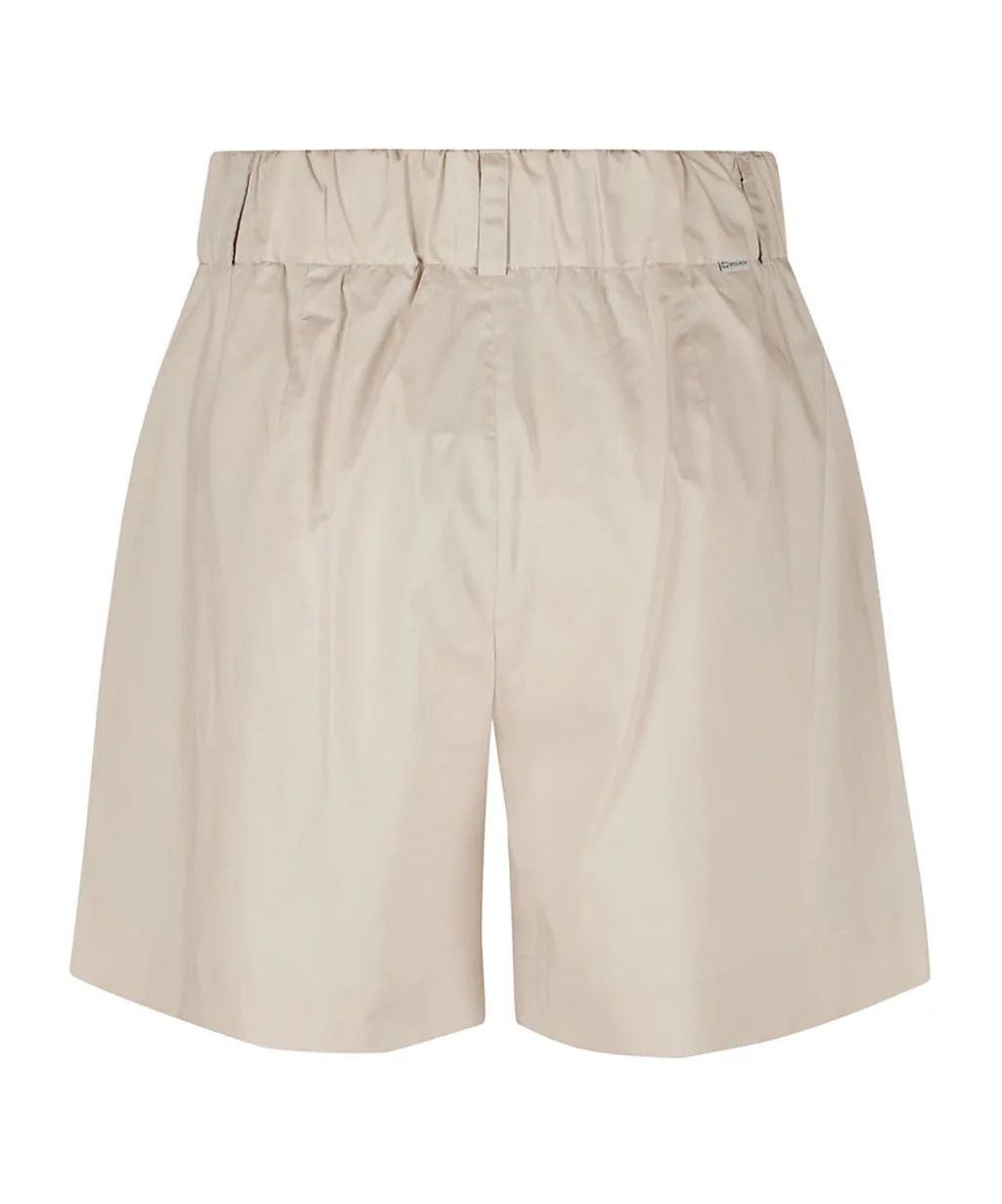 Pleat-Detailed Straight Hem Shorts