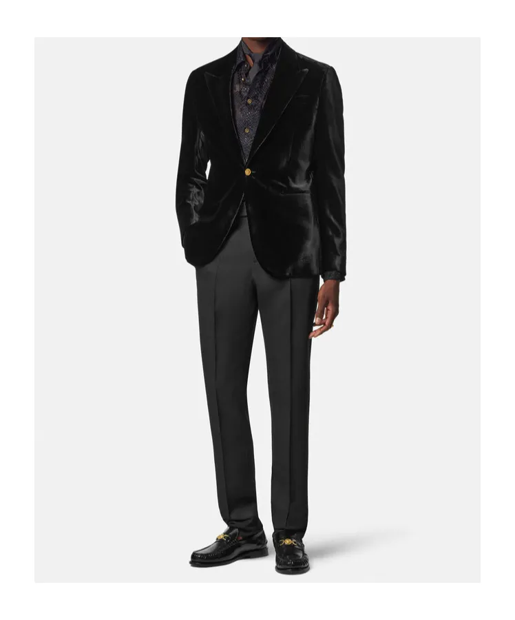 Single-Buttoned Velvet Blazer