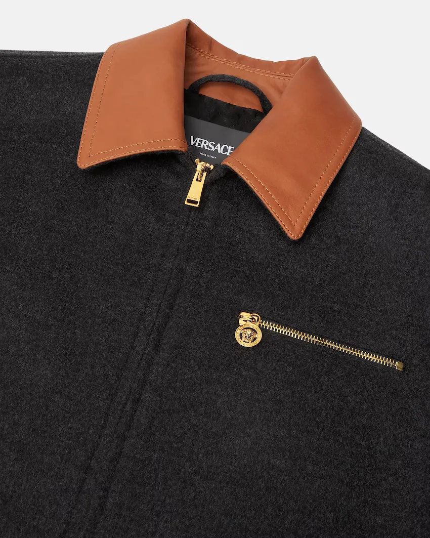 Long-Sleeved Zipped Jacket
