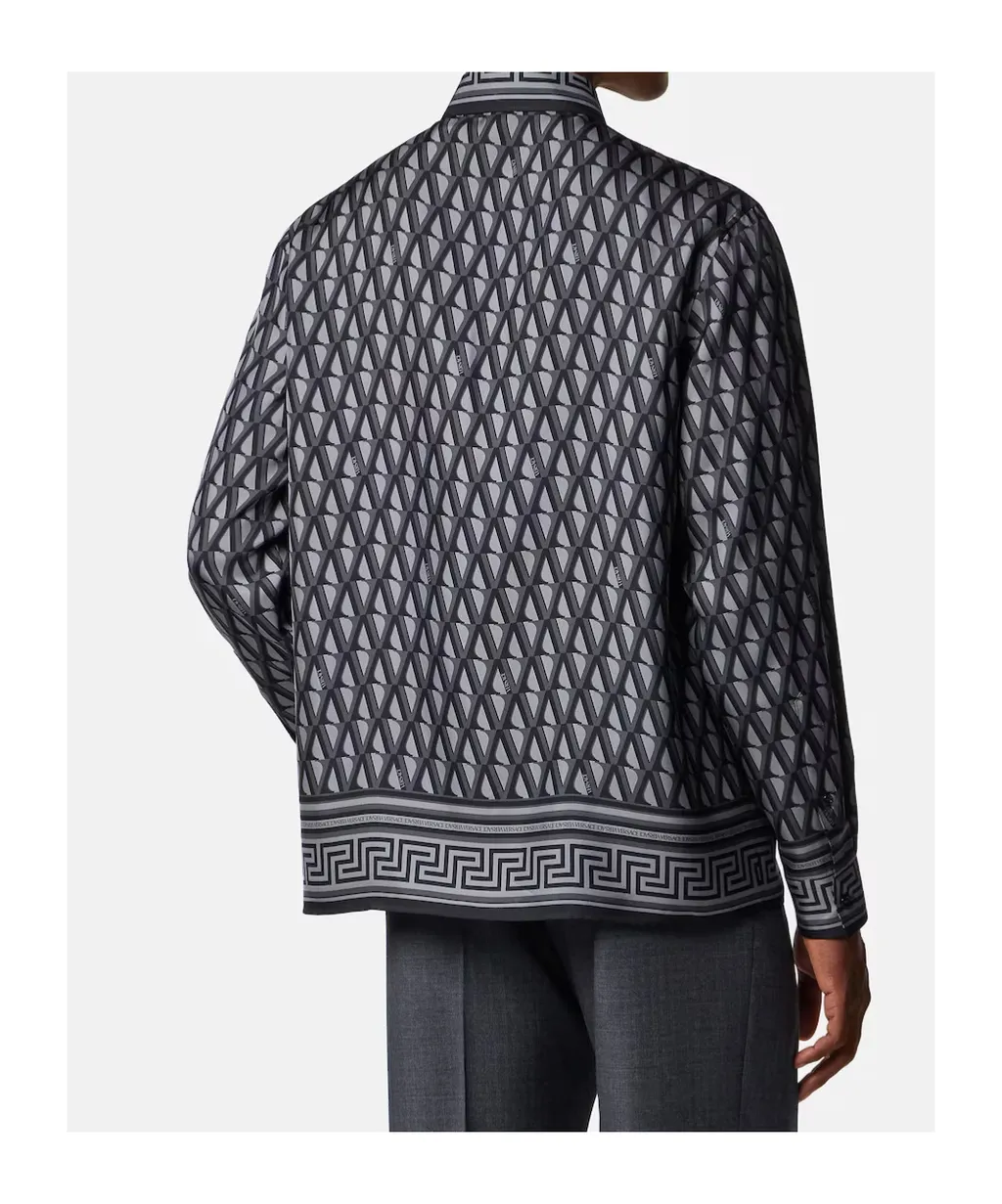 Pattern-Printed Long-Sleeved Shirt