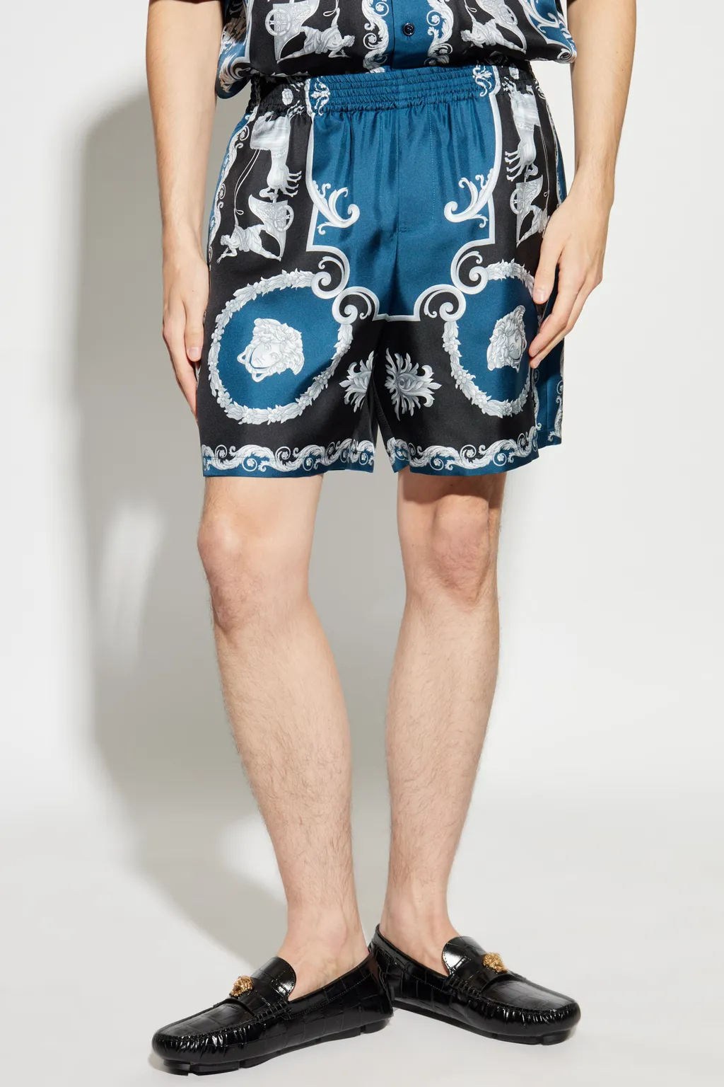 Pattern-Printed Elasticated Waistband Shorts