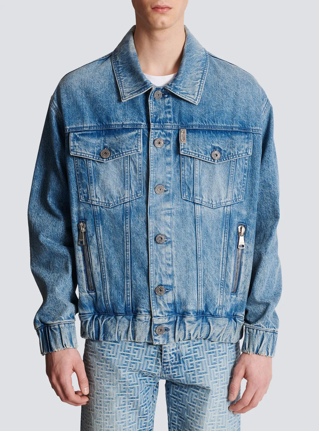 70S Buttoned Long-Sleeve Denim Jacket