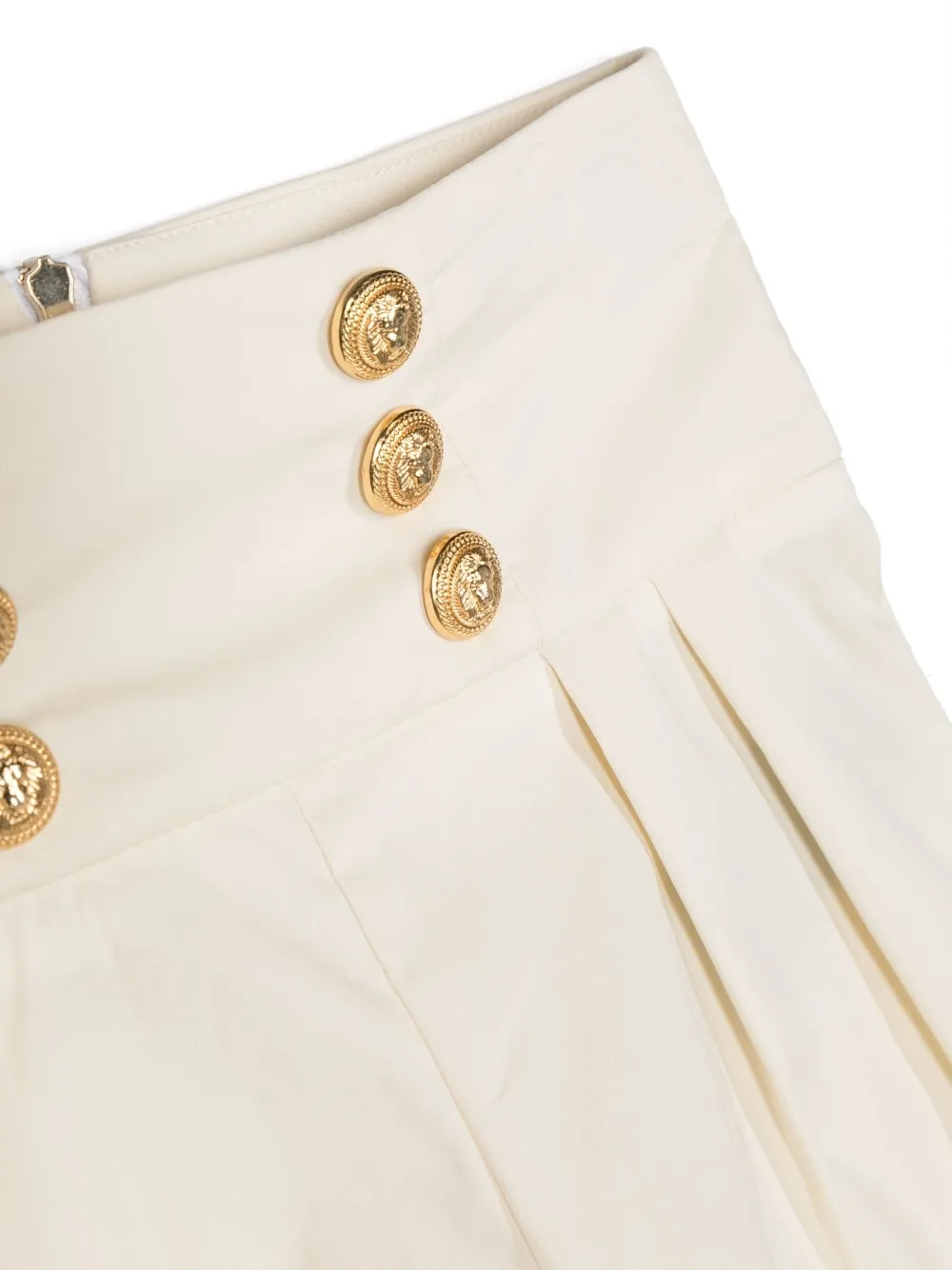 Decorative Button-Detailing Pleated Shorts