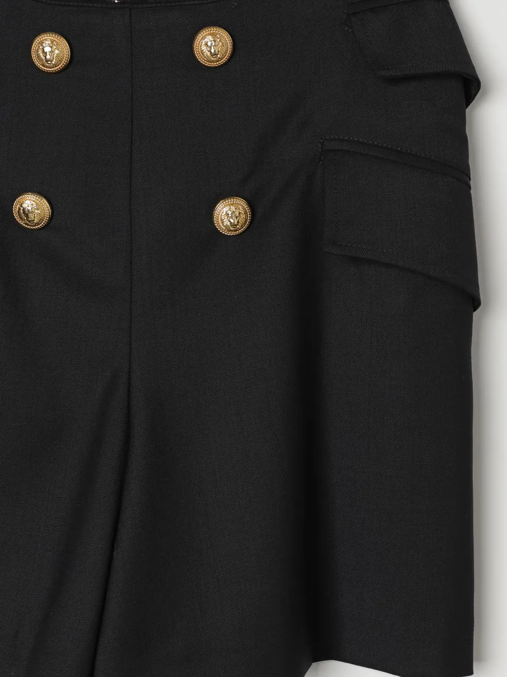 Decorative-Buttons Zipped Twill Shorts