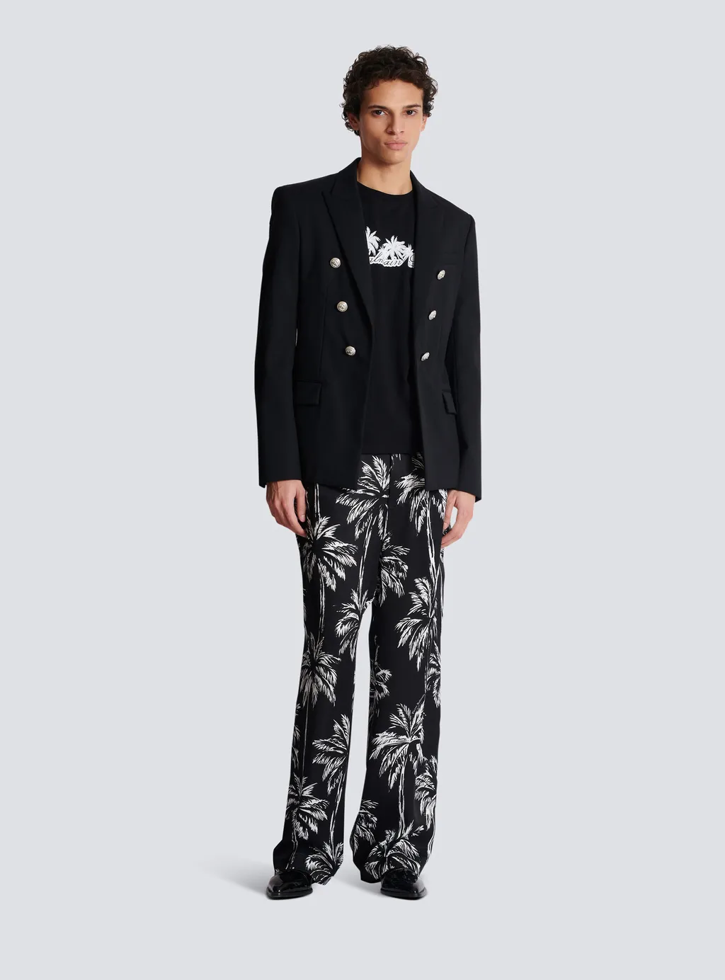 Single Breasted Tailored Blazer