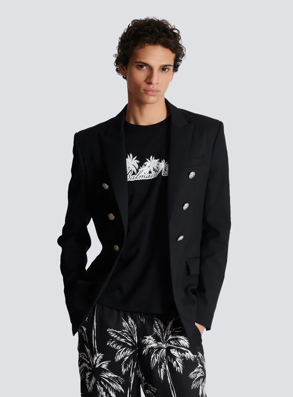 Single Breasted Tailored Blazer