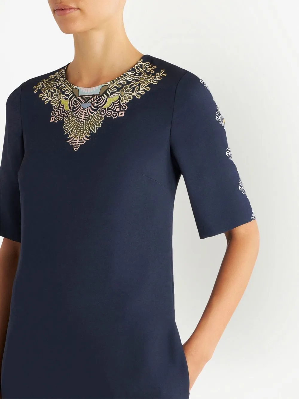 Embroidered Detail Short-Sleeve Dress