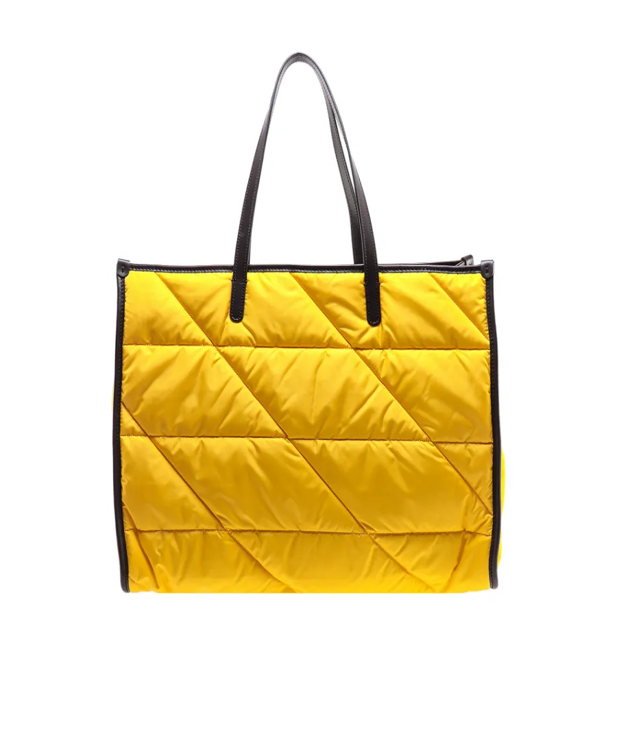 Quilted Logo-Appliqué Shoulder Bag