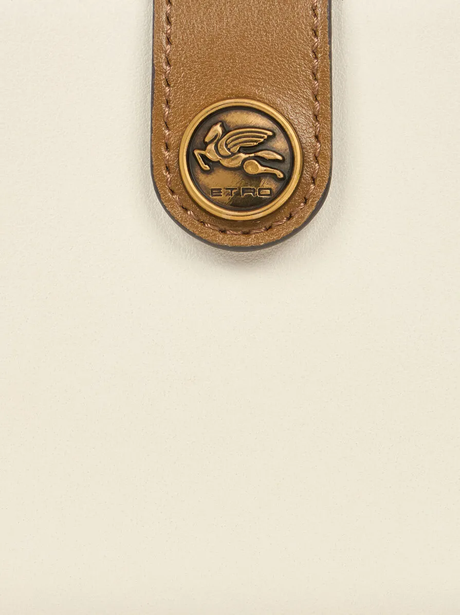 Leather Wallet With Pegaso Button