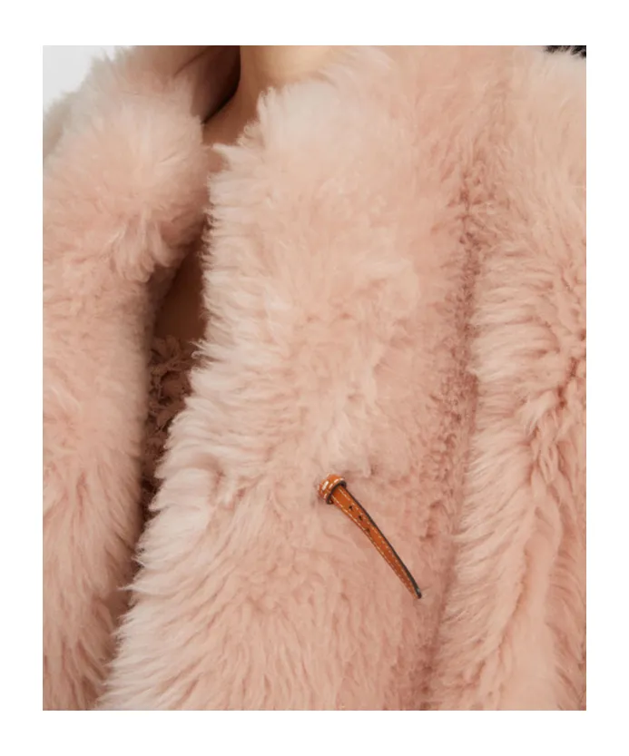 Toggle-Fastening Jacket