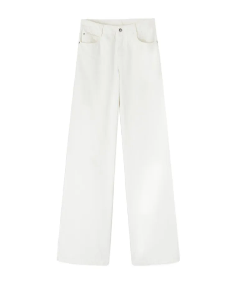Wide-Leg Jeans