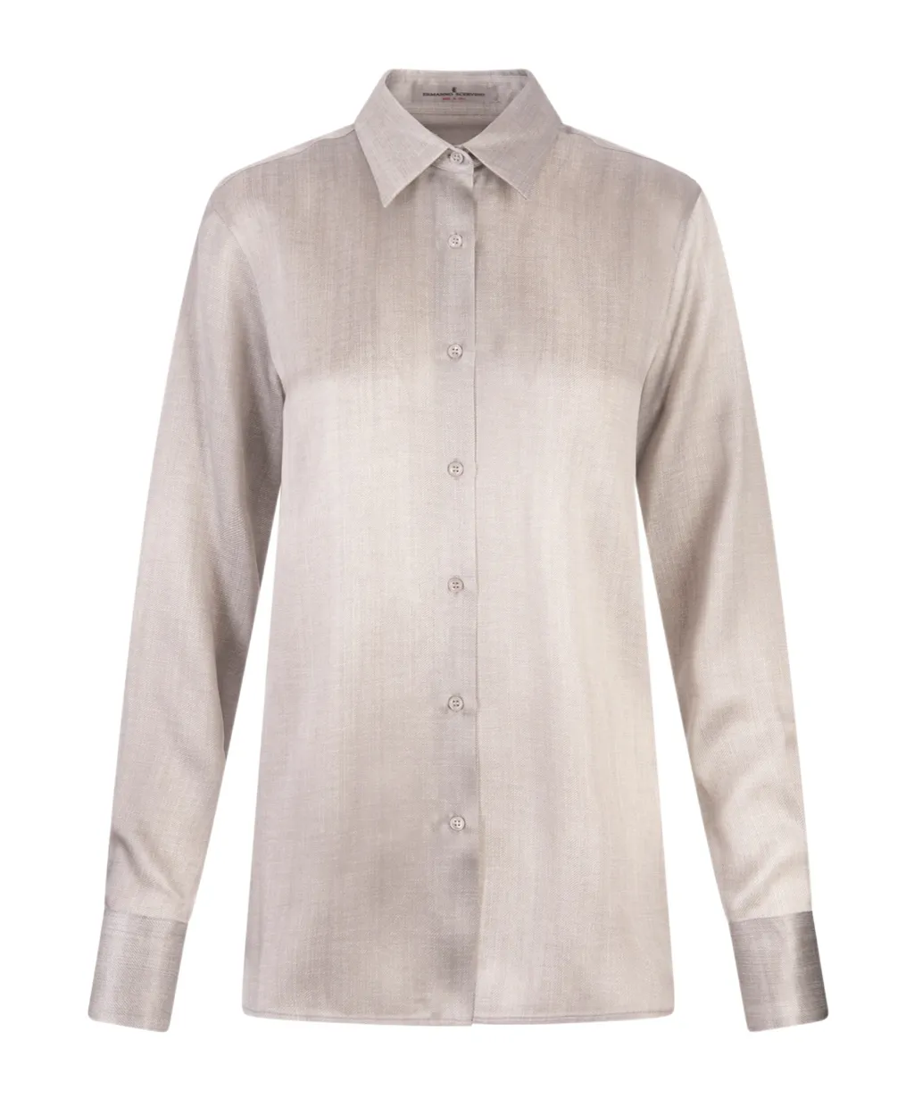 Weave Printed Curved Hem Shirt