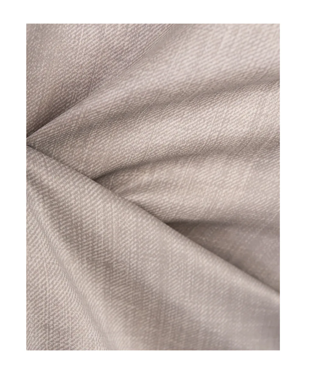 Weave Printed Curved Hem Shirt