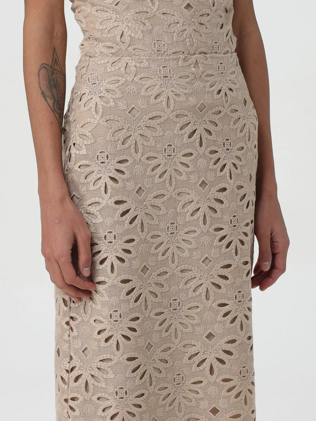 Embroidered Cut-Out Detailed Midi Skirt