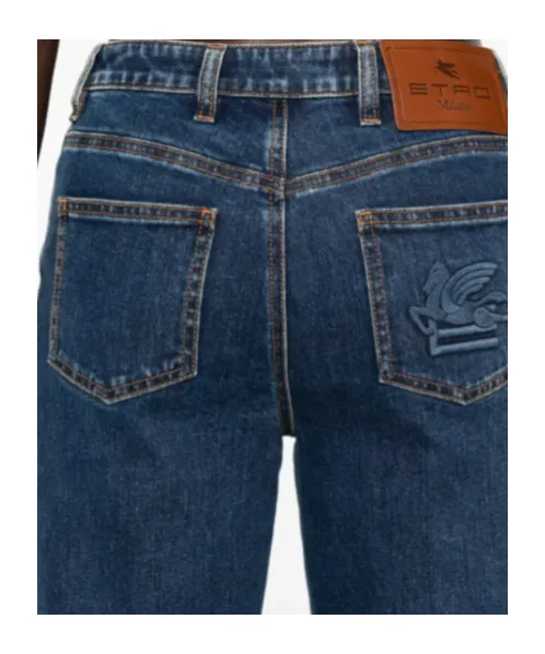 Straight Jeans