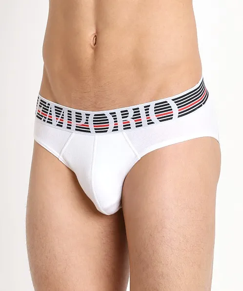 Logo Detail Briefs