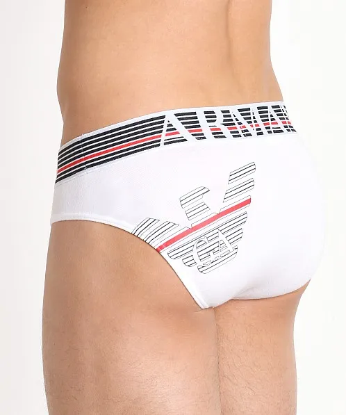 Logo Detail Briefs