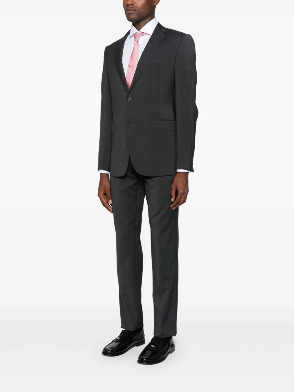Long-Sleeved Suit