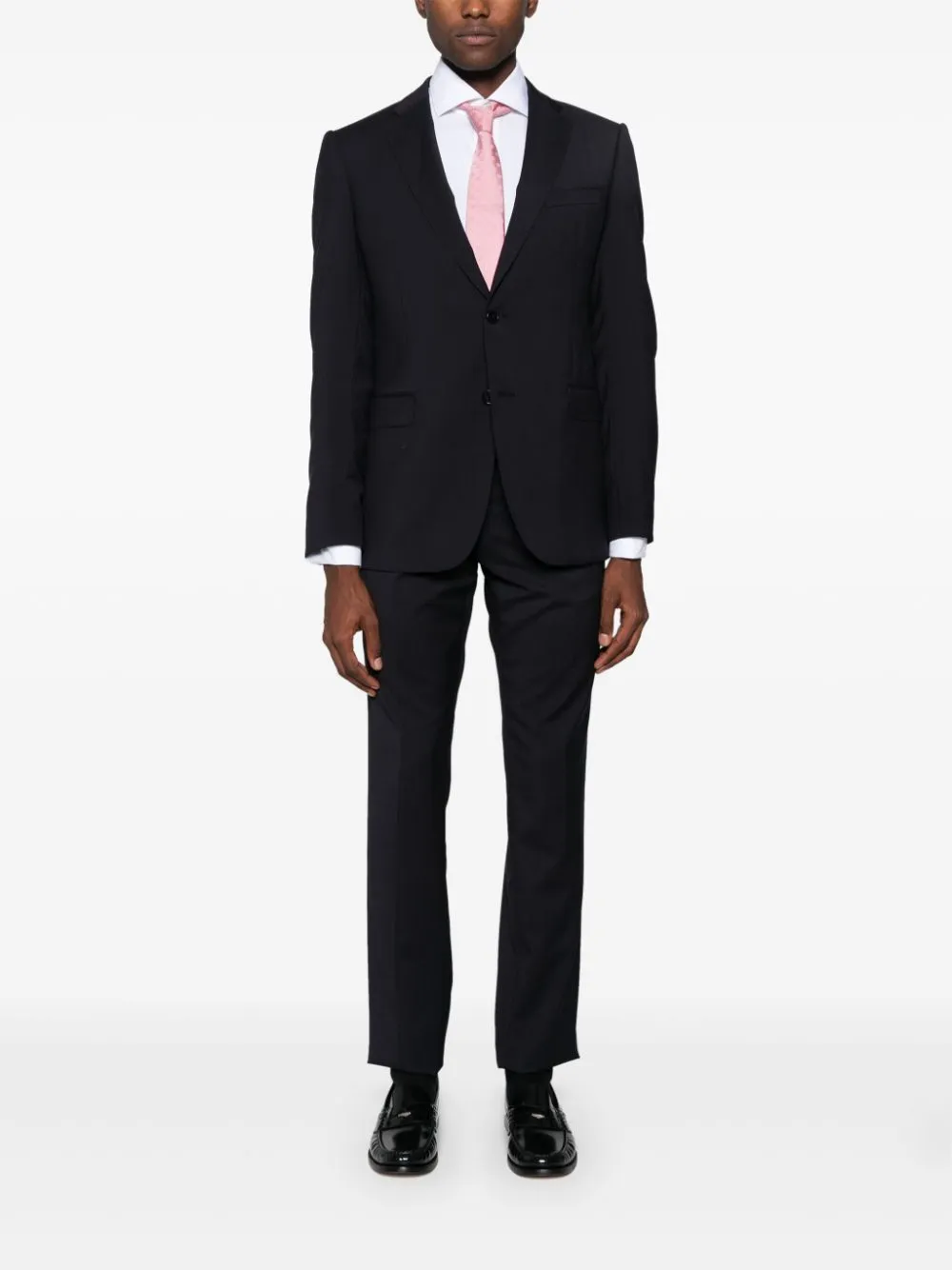 Long-Sleeved Suit