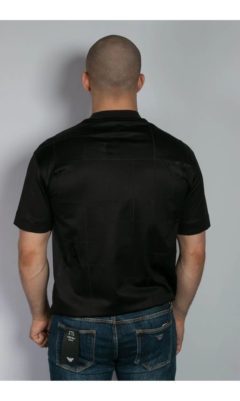 Round Collar Logo T-Shirt