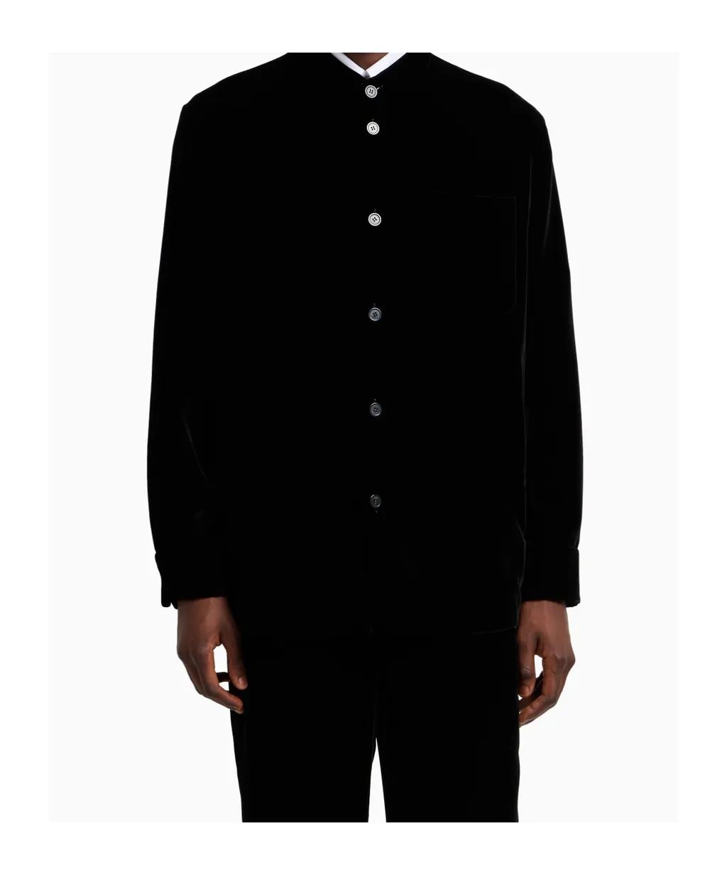 Button-Up Long-Sleeved Shirt