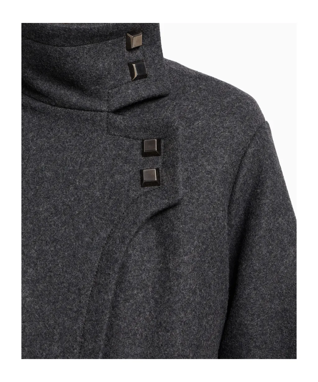Button-Fastening Coat