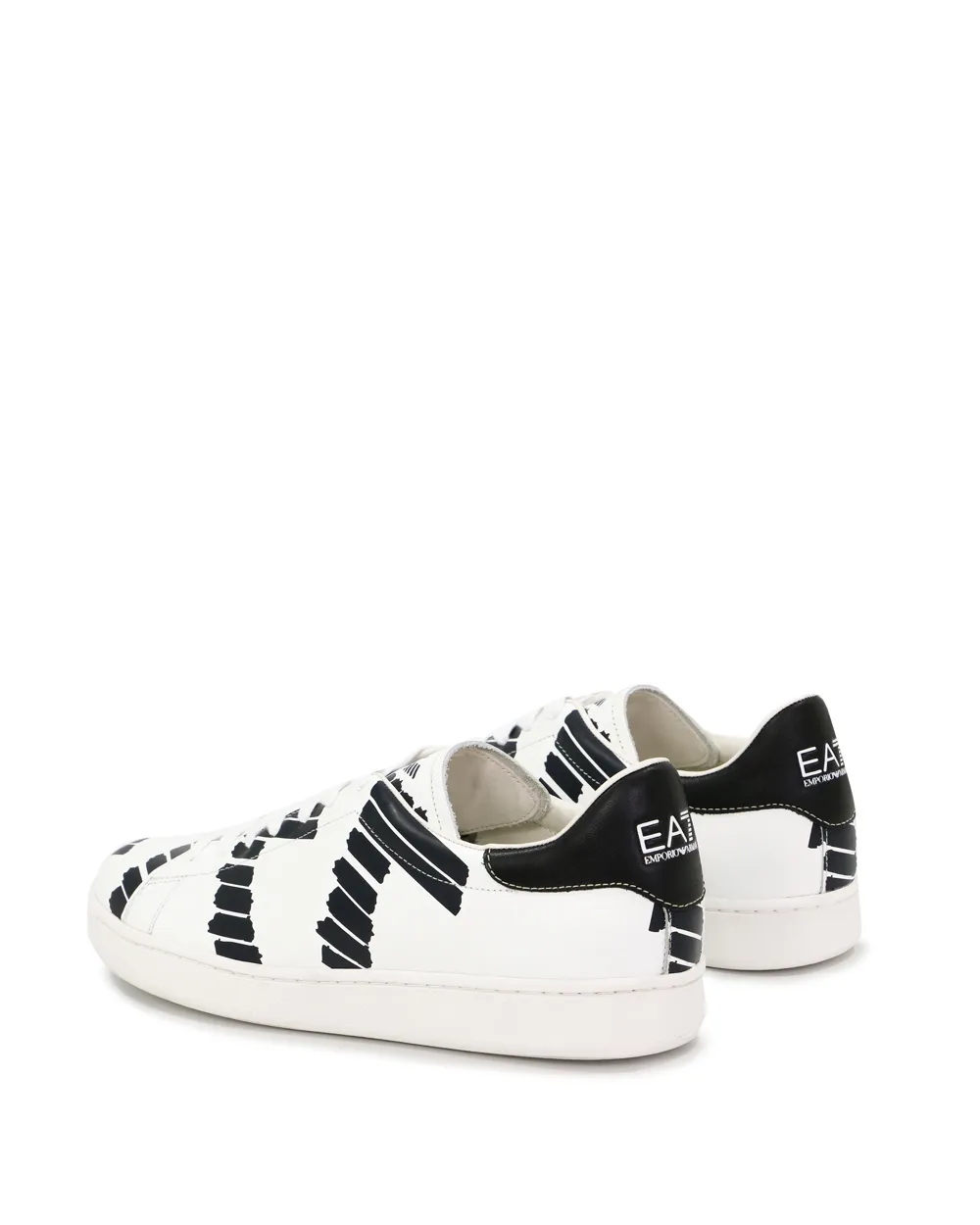 Logo Lacing Casual Sneakers