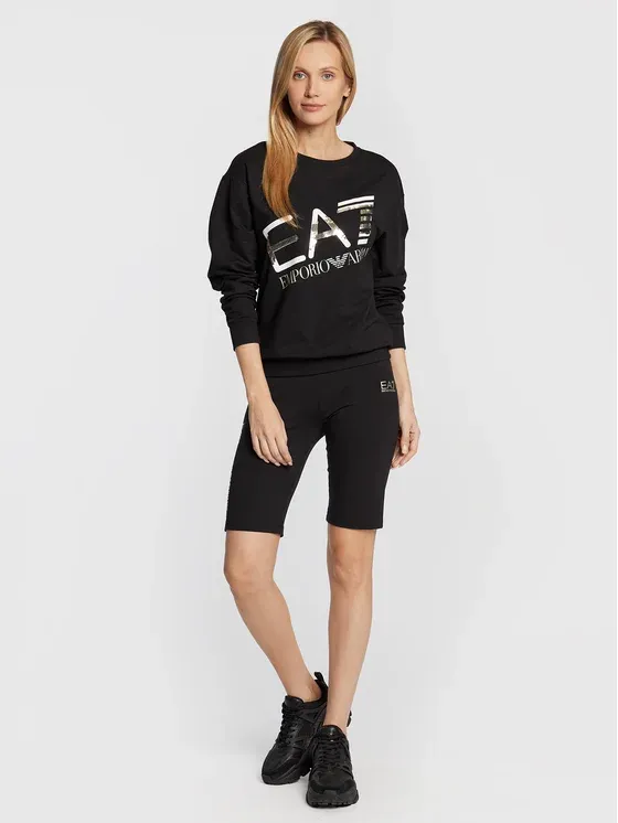 Round Collar Logo Sweater